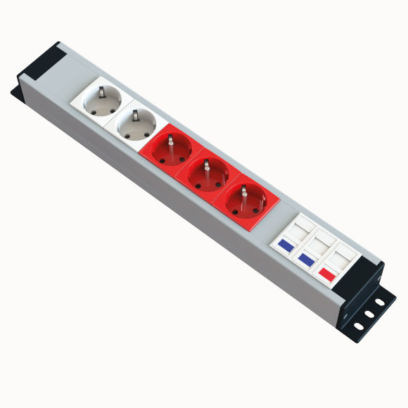 2 Schuko + 3 UPS + 2 Cat6 + 1 Cat3 