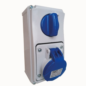 3x16 Vertical Wall Mounting Socket IP44 Sockets with internal locked switches 