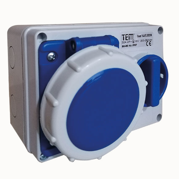 3x32 Horizontal Wall Mounting Socket IP67 Sockets with internal locked switches 