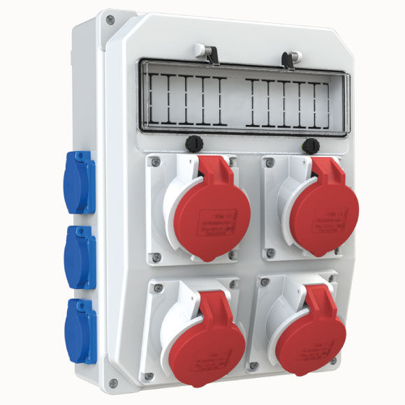 4 Ad. IP44 4x32A CEE Ön + 6 Ad. 1x16A Yan