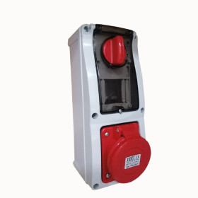 4x32 Vertical Wall Mounting Socket IP44 Sockets with internal locked switches 