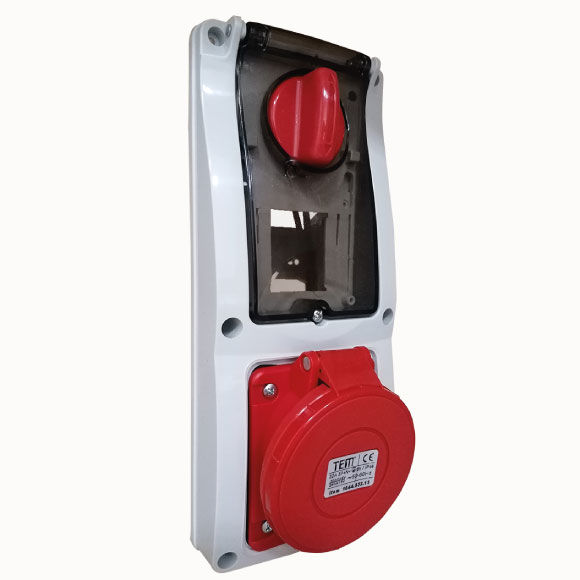 5x32 Vertical Panel Mounting Socket IP44 Sockets with internal locked switches 