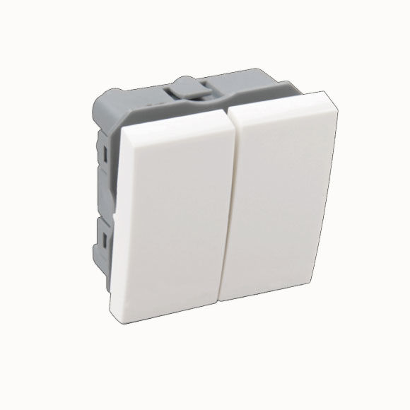 Çift Anahtar 2x16A 45X45mm On / Off Anahtarlar 